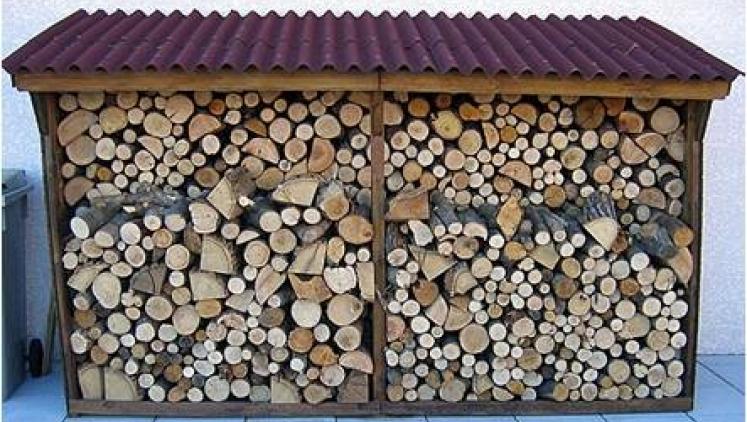 Wood shelter 